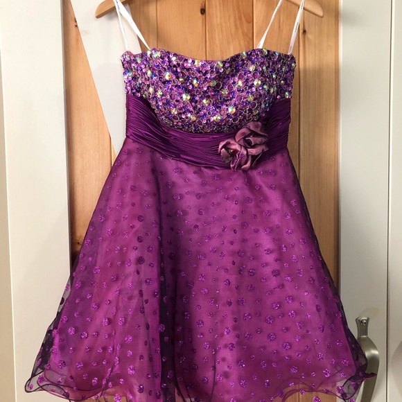 Party dress size 8 magenta w bling - Picture 1 of 16